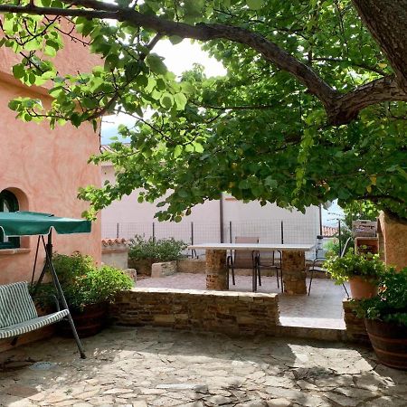 Villa Le Ginestre La Caletta Exterior foto